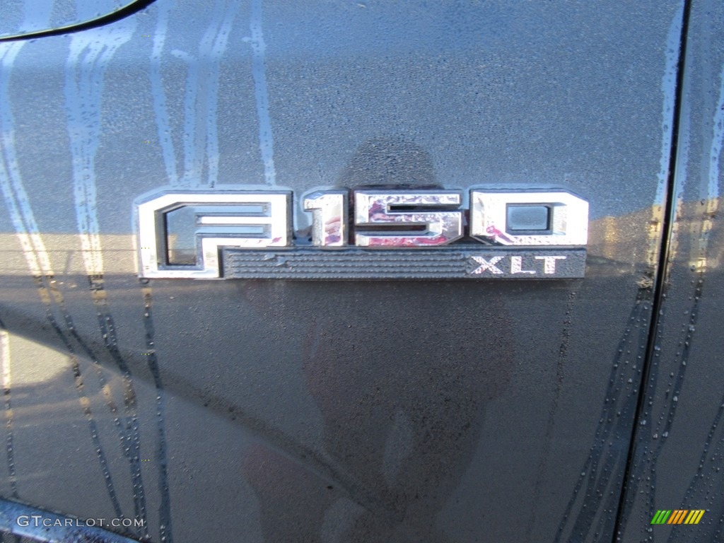 2017 F150 XLT SuperCrew - Shadow Black / Black photo #14