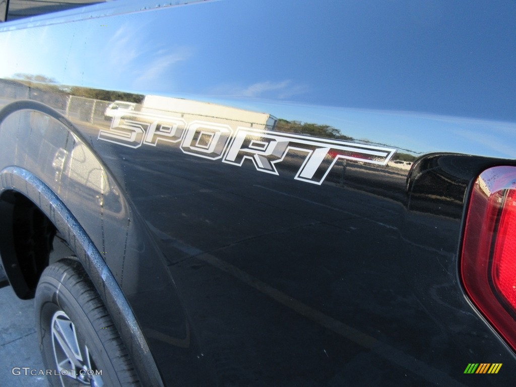 2017 F150 XLT SuperCrew - Shadow Black / Black photo #15