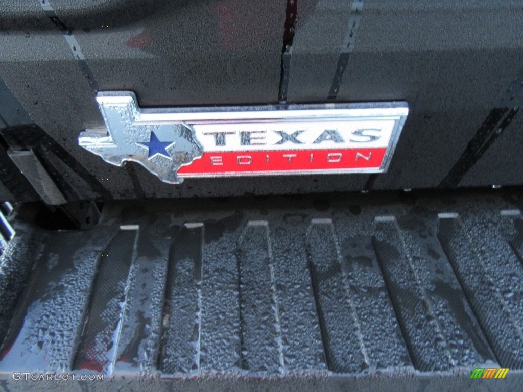 2017 F150 XLT SuperCrew - Shadow Black / Black photo #16