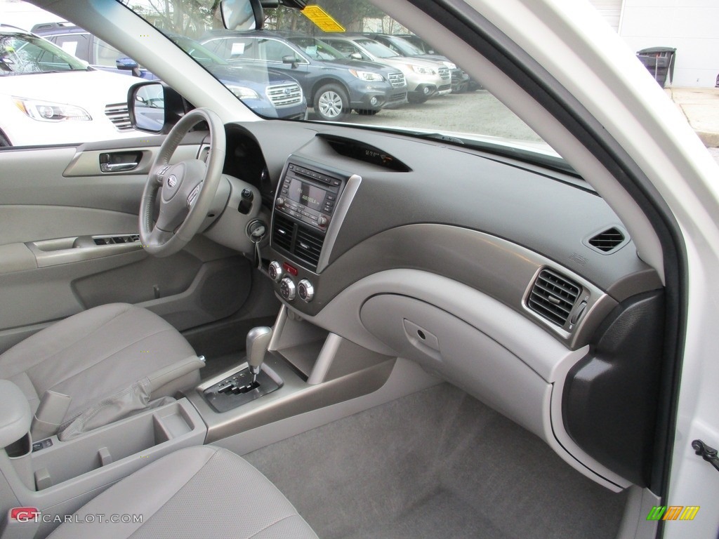 2009 Forester 2.5 X Limited - Satin White Pearl / Platinum photo #16