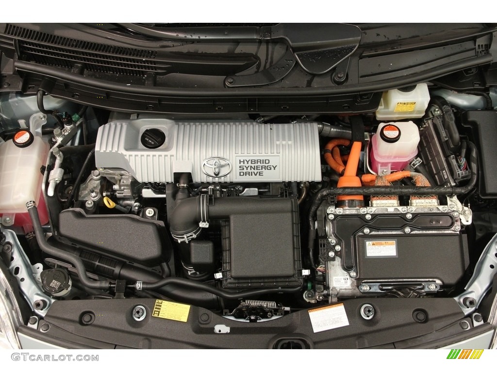 2015 Prius Two Hybrid - Sea Glass Pearl / Bisque photo #17
