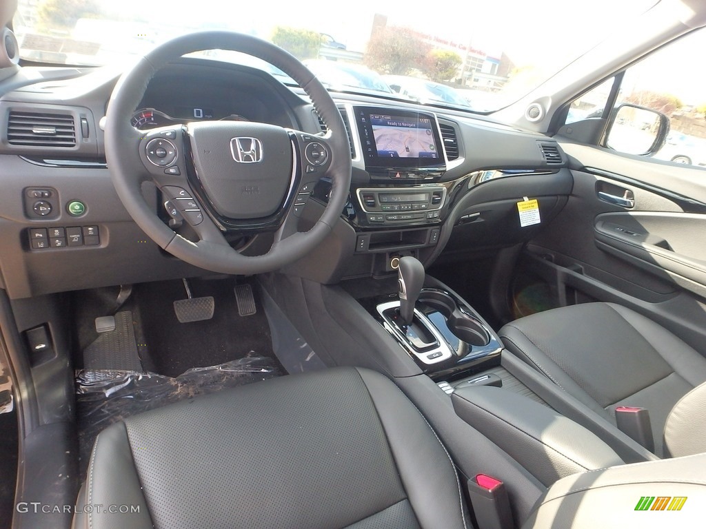 2017 Honda Ridgeline RTL-E AWD Interior Color Photos