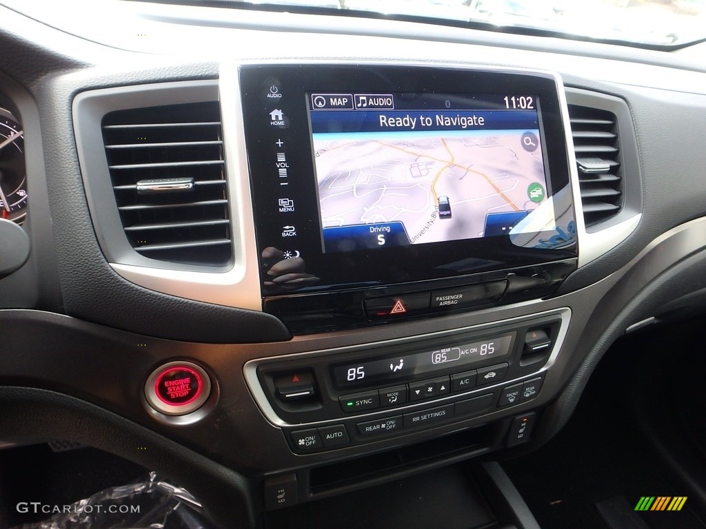 2017 Honda Ridgeline RTL-T AWD Navigation Photo #118314353