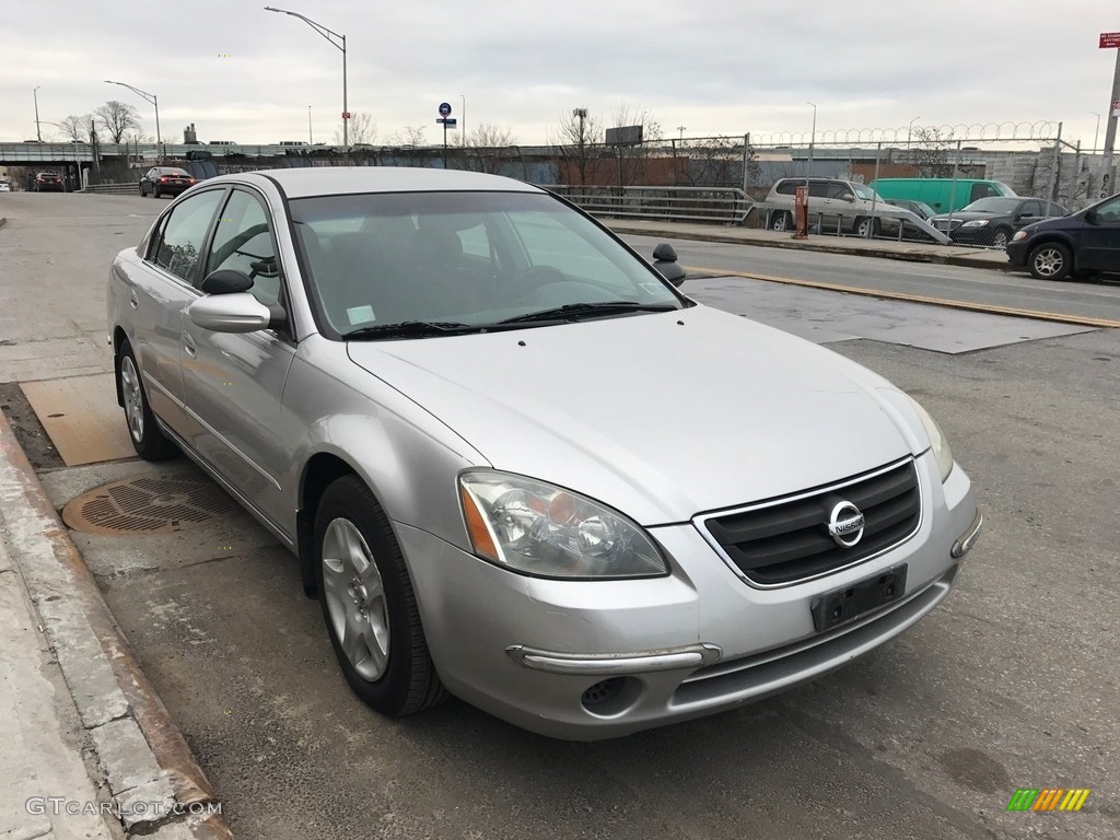 2002 Altima 2.5 S - Sheer Silver Metallic / Charcoal Black photo #3