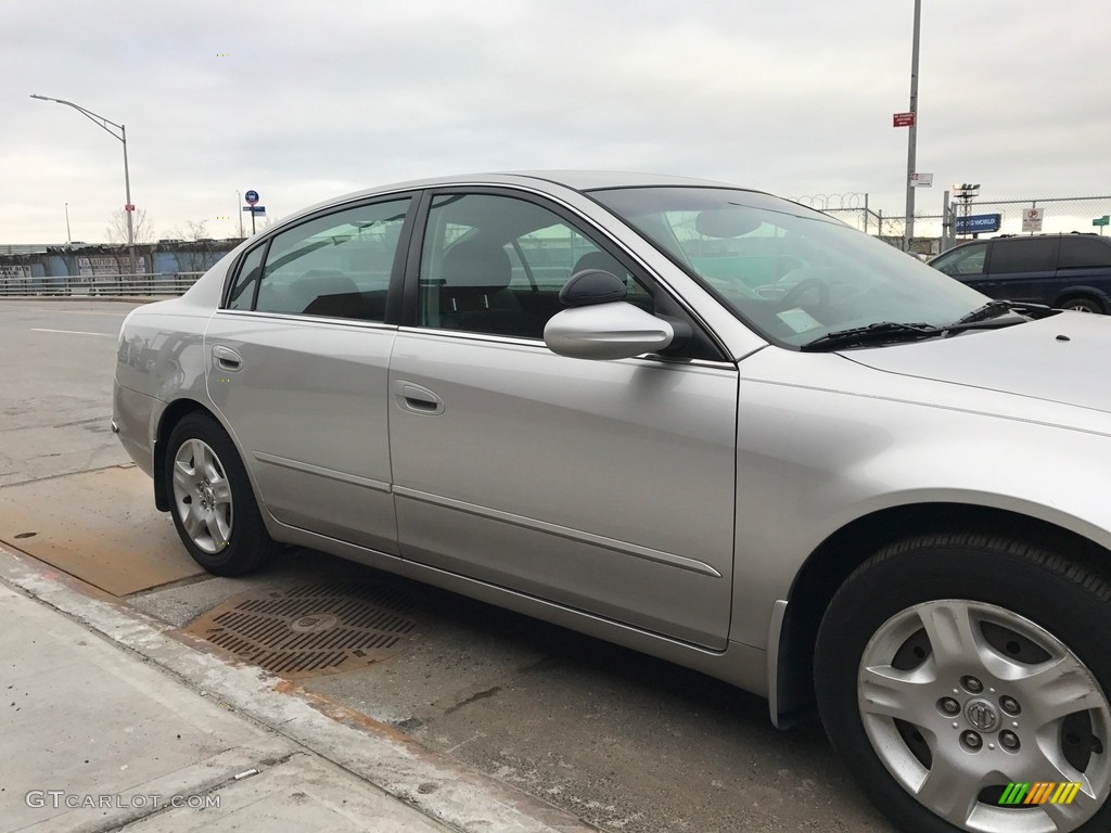 2002 Altima 2.5 S - Sheer Silver Metallic / Charcoal Black photo #4