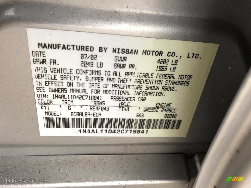 2002 Altima 2.5 S - Sheer Silver Metallic / Charcoal Black photo #18