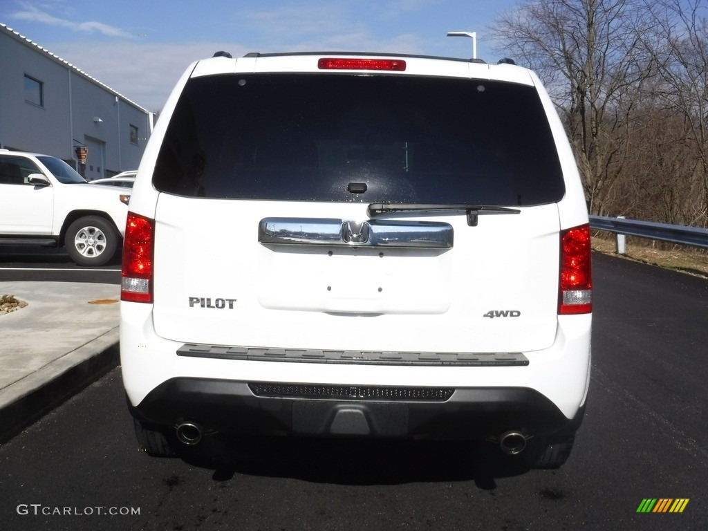 2015 Pilot EX-L 4WD - Taffeta White / Gray photo #9