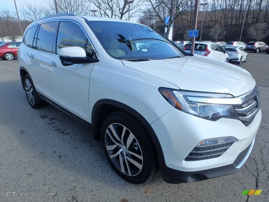 White Diamond Pearl 2017 Honda Pilot Touring AWD Exterior Photo #118316924