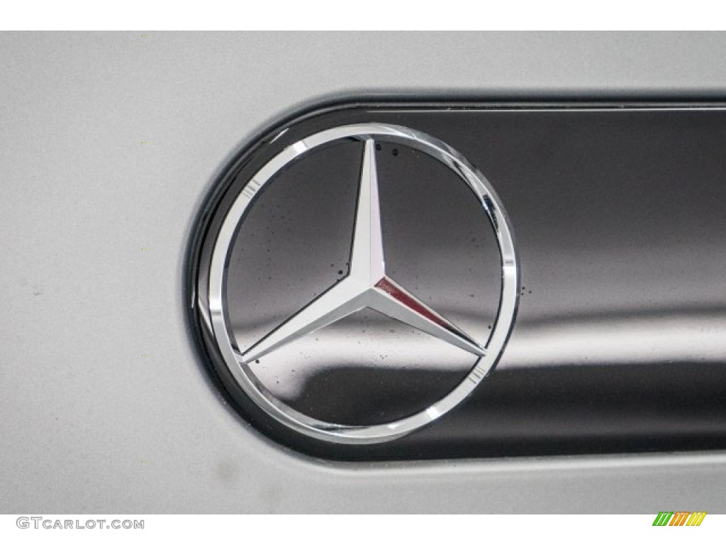 2017 Mercedes-Benz G 63 AMG Marks and Logos Photo #118318388