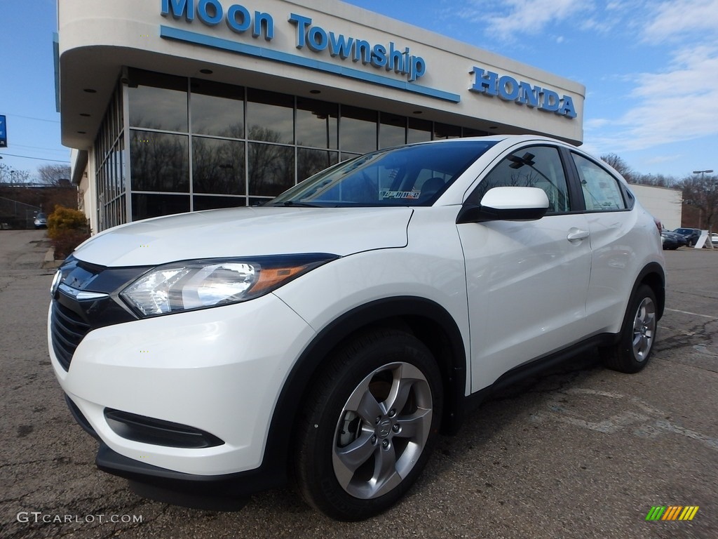 2017 HR-V LX AWD - White Orchid Pearl / Gray photo #1