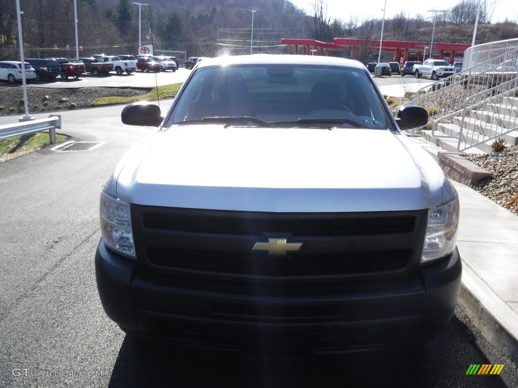 2011 Silverado 1500 Regular Cab 4x4 - Sheer Silver Metallic / Dark Titanium photo #4