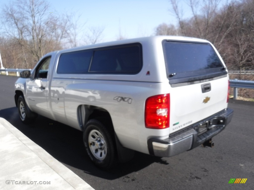 2011 Silverado 1500 Regular Cab 4x4 - Sheer Silver Metallic / Dark Titanium photo #8