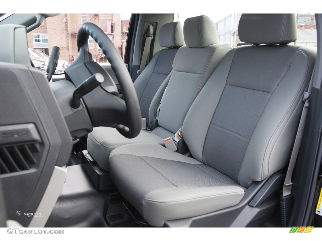 2017 F150 XL Regular Cab 4x4 - Shadow Black / Earth Gray photo #7