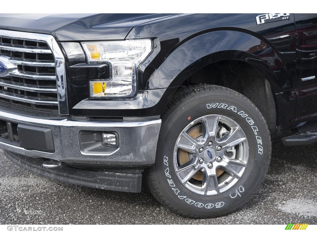 2017 F150 XLT SuperCab 4x4 - Shadow Black / Earth Gray photo #2