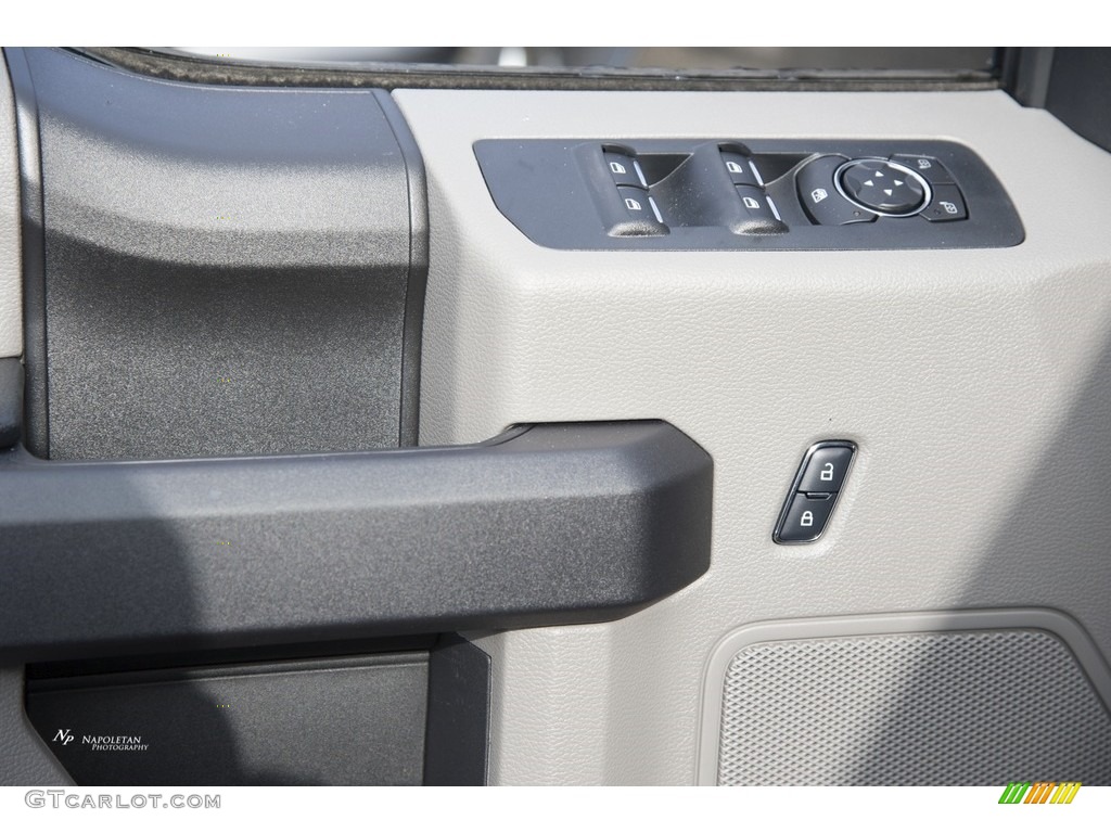 2017 F150 XL SuperCrew 4x4 - Magnetic / Earth Gray photo #4