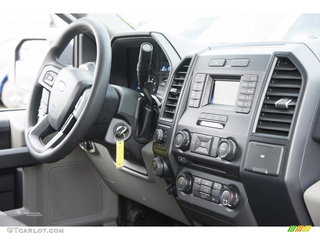 2017 F150 XL SuperCrew 4x4 - Magnetic / Earth Gray photo #8