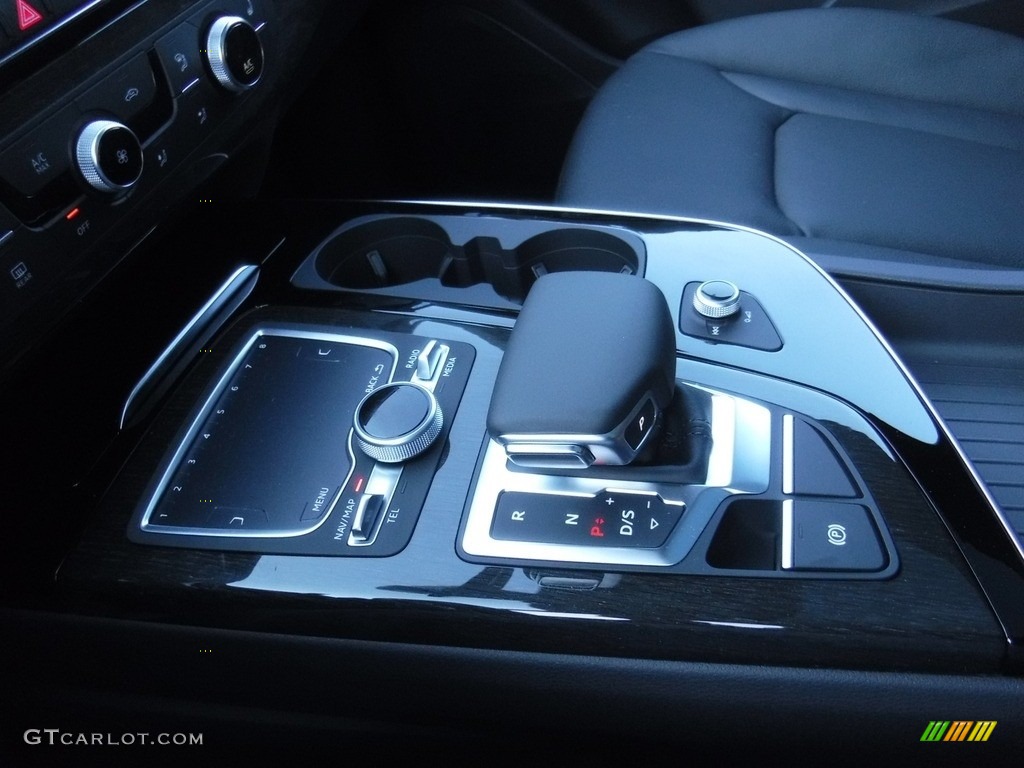 2017 Audi Q7 3.0T quattro Premium Plus Transmission Photos