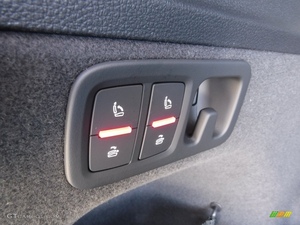 2017 Audi Q7 3.0T quattro Premium Plus Controls Photo #118330655