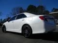 Super White - Camry SE Photo No. 8
