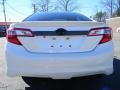 Super White - Camry SE Photo No. 9