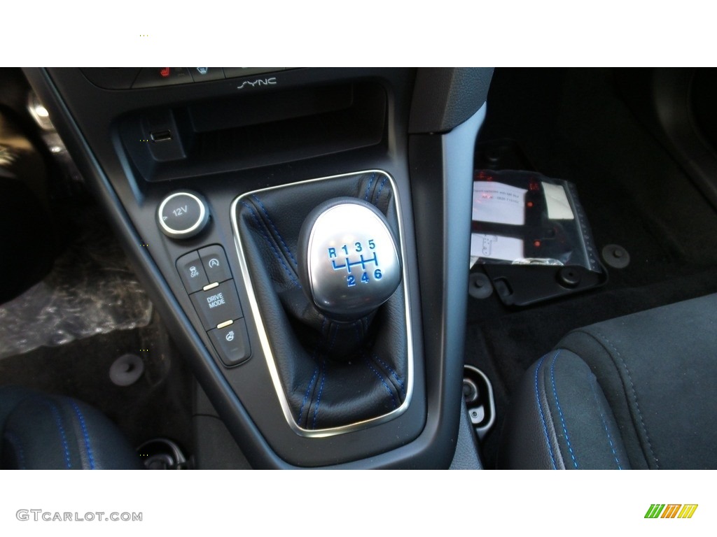 2017 Ford Focus RS Hatch 6 Speed Manual Transmission Photo #118336513