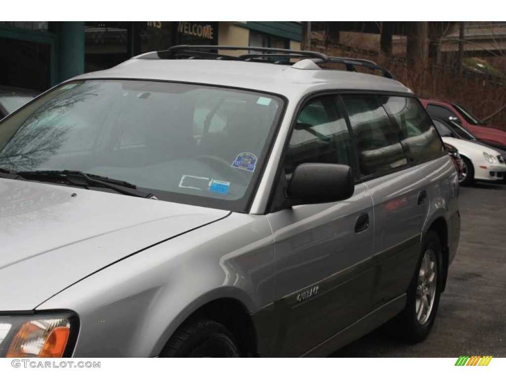 2004 Outback Wagon - Silver Stone Metallic / Gray/Black photo #8