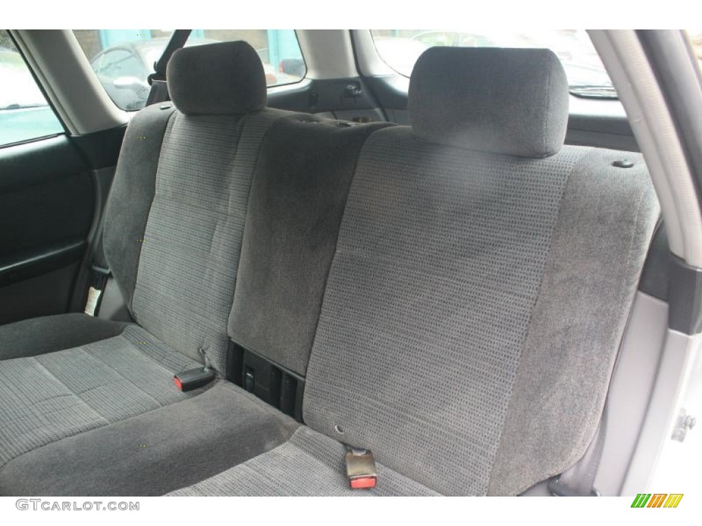 2004 Outback Wagon - Silver Stone Metallic / Gray/Black photo #32
