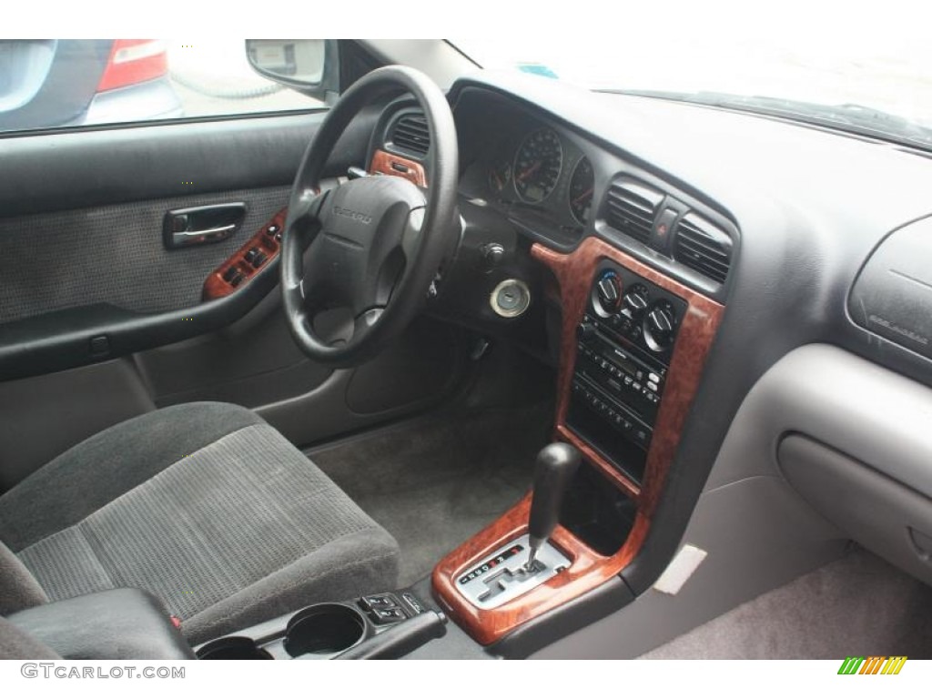 2004 Outback Wagon - Silver Stone Metallic / Gray/Black photo #43