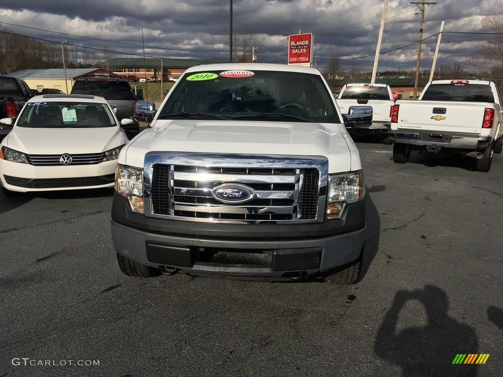 2010 F150 XL SuperCab 4x4 - Oxford White / Medium Stone photo #24