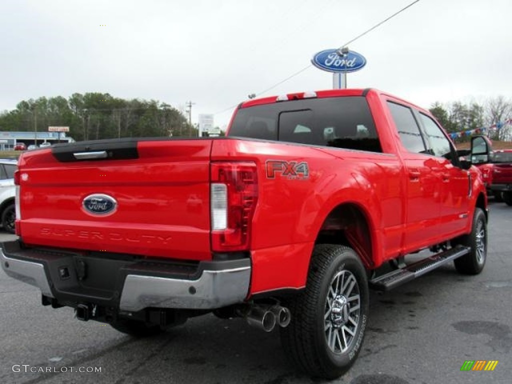 2017 F250 Super Duty Lariat Crew Cab 4x4 - Race Red / Black photo #5