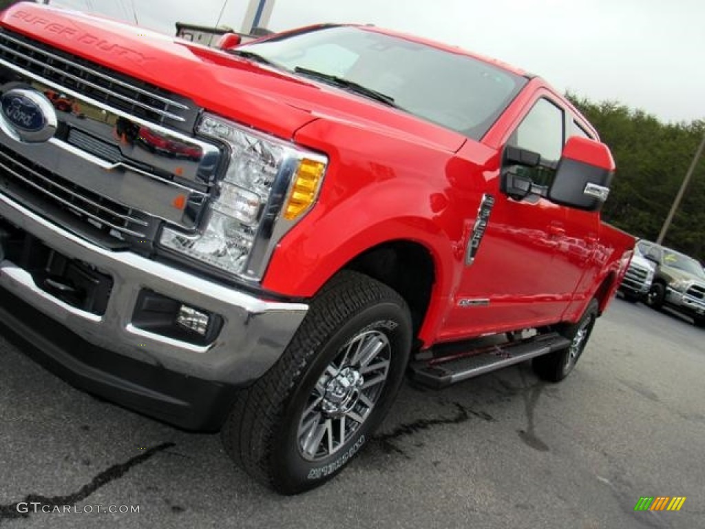 2017 F250 Super Duty Lariat Crew Cab 4x4 - Race Red / Black photo #34
