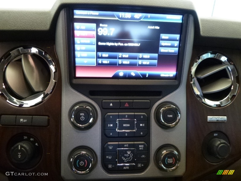 2014 F350 Super Duty Lariat Crew Cab 4x4 - Oxford White / Adobe photo #13