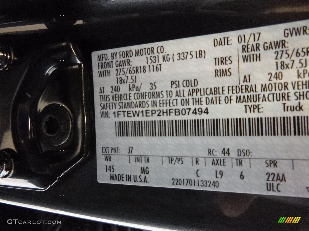 2017 F150 XLT SuperCrew 4x4 - Magnetic / Earth Gray photo #12