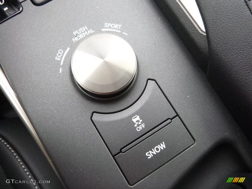 2017 Lexus IS 300 AWD F Sport Controls Photo #118344484