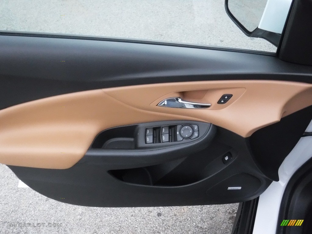 2017 Chevrolet Volt Premier Jet Black/Brandy Door Panel Photo #118345807