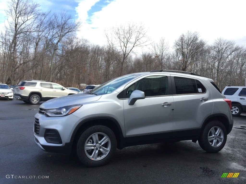 2017 Trax LT AWD - Silver Ice Metallic / Jet Black photo #1