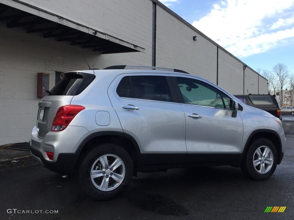 2017 Trax LT AWD - Silver Ice Metallic / Jet Black photo #4