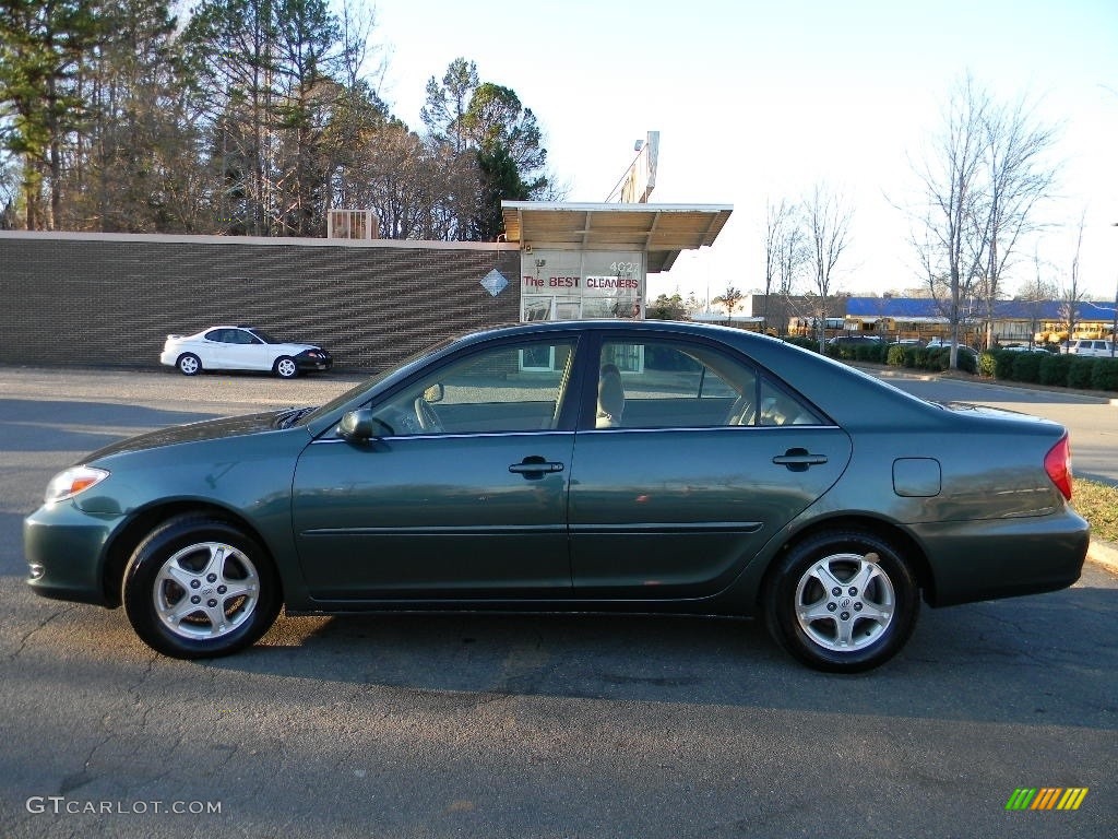 2002 Camry SE - Aspen Green Pearl / Dark Charcoal photo #7