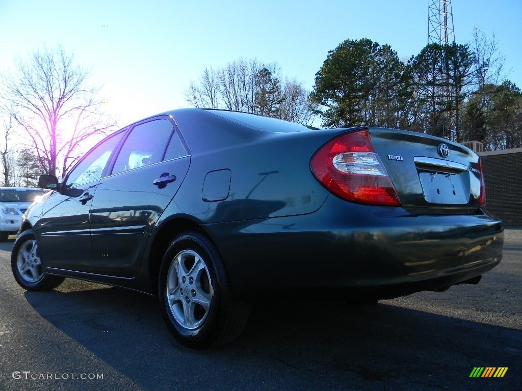 2002 Camry SE - Aspen Green Pearl / Dark Charcoal photo #8