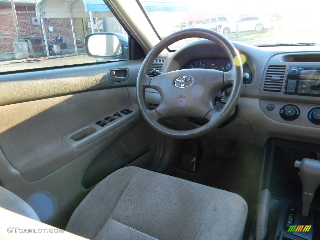 2002 Camry SE - Aspen Green Pearl / Dark Charcoal photo #12