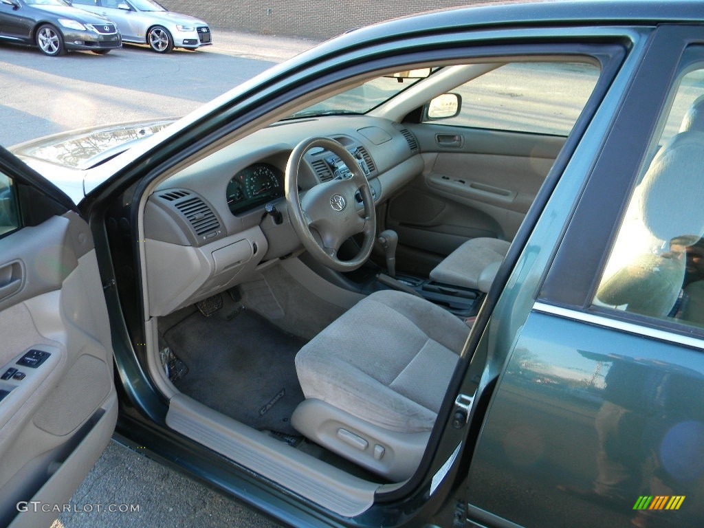 2002 Camry SE - Aspen Green Pearl / Dark Charcoal photo #17