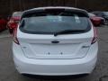 Oxford White - Fiesta SE Hatchback Photo No. 3