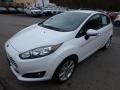 Oxford White - Fiesta SE Hatchback Photo No. 6