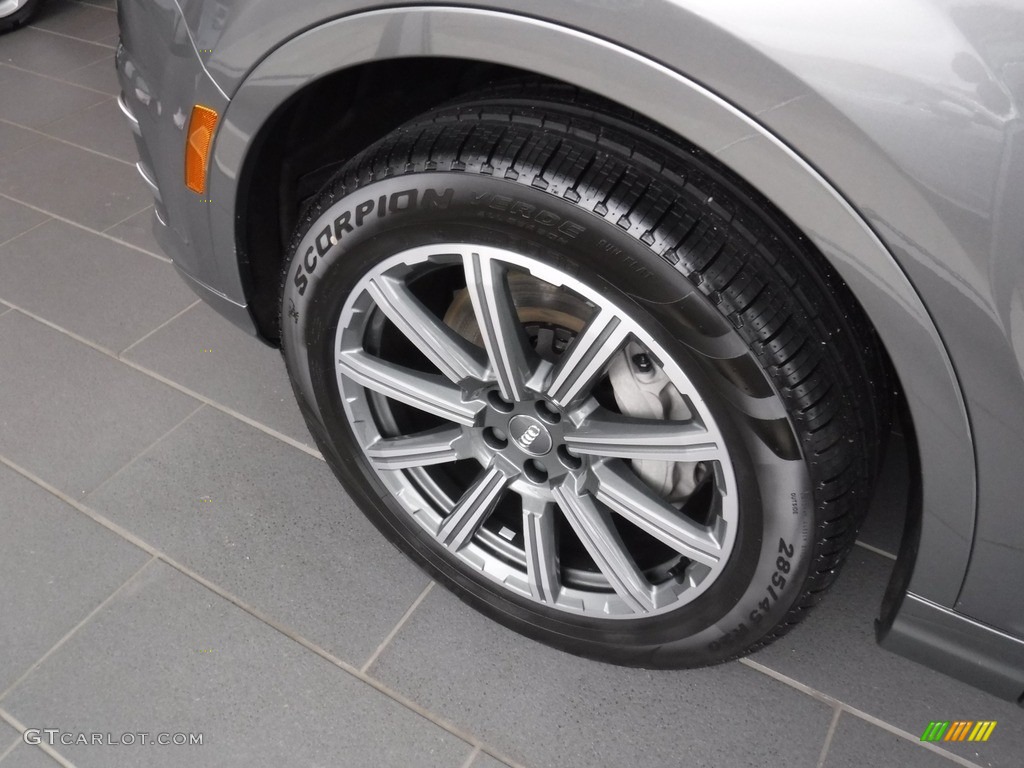 2017 Q7 3.0T quattro Premium Plus - Graphite Gray Metallic / Black photo #4