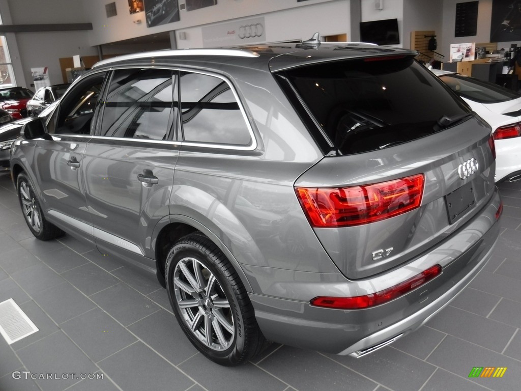2017 Q7 3.0T quattro Premium Plus - Graphite Gray Metallic / Black photo #15