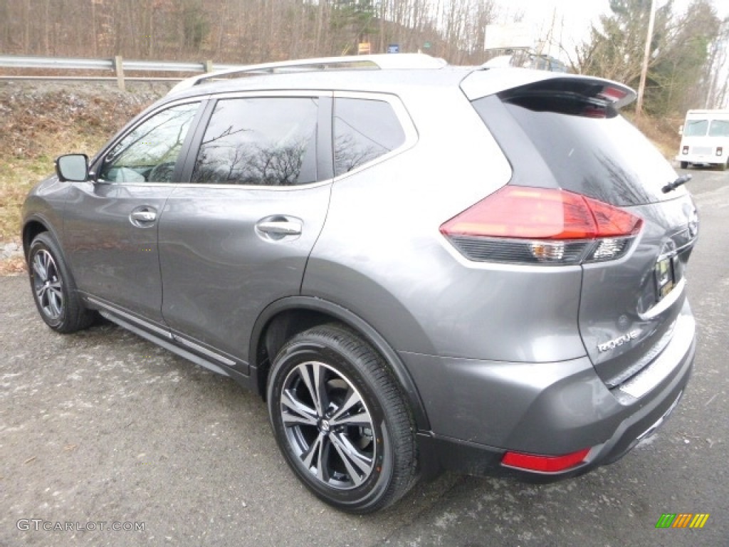 2017 Rogue SL AWD - Gun Metallic / Charcoal photo #8