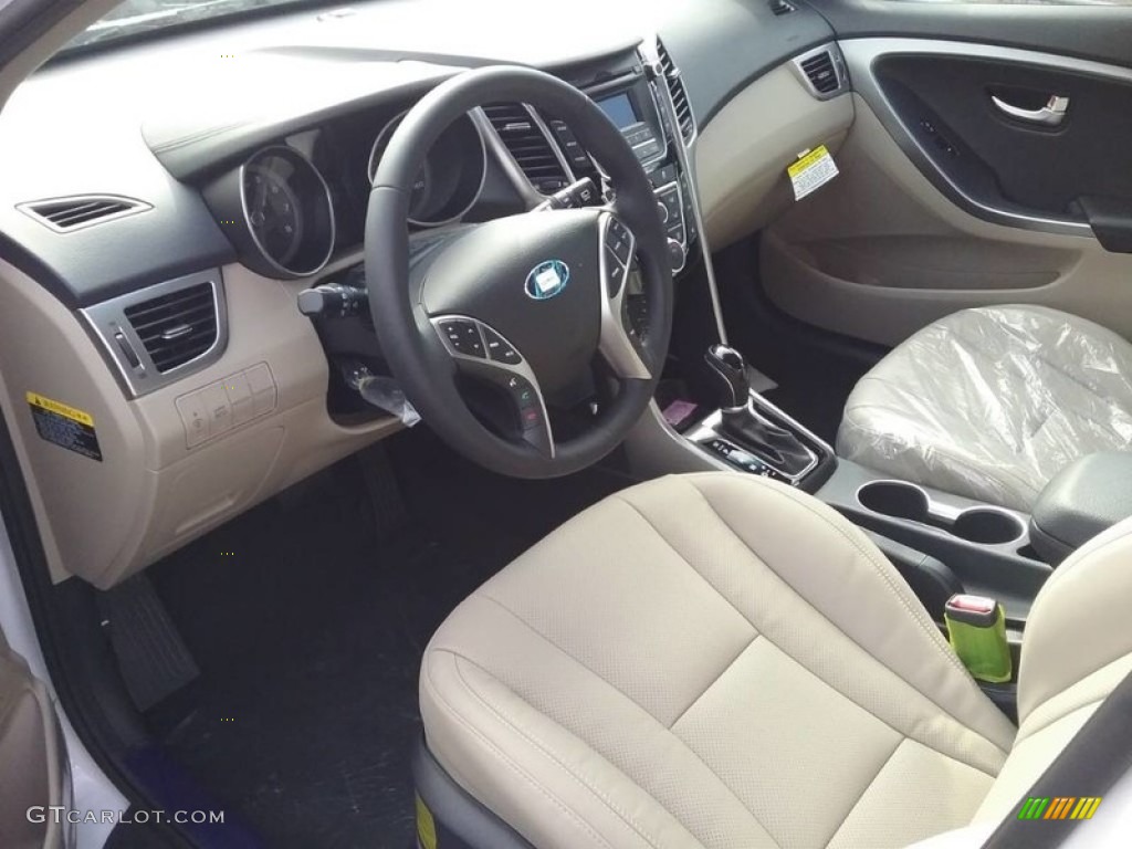 Beige Interior 2017 Hyundai Elantra GT Standard Elantra GT Model Photo #118367334