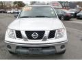 2005 Radiant Silver Metallic Nissan Frontier SE King Cab 4x4  photo #2