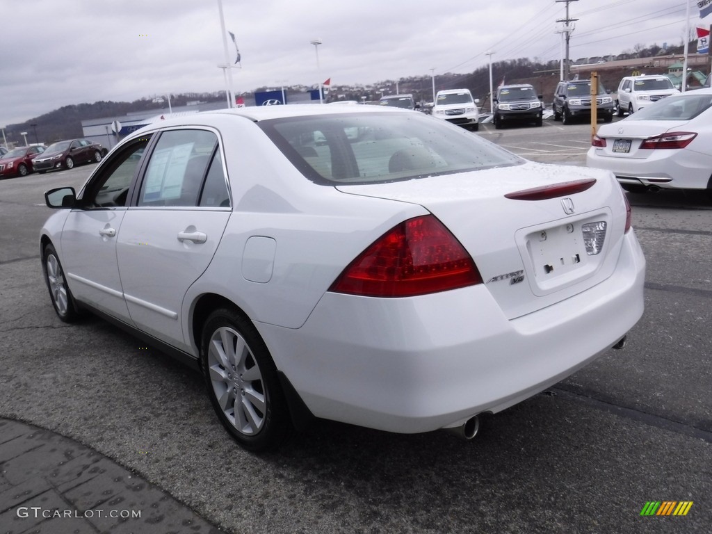 2006 Accord LX V6 Sedan - Taffeta White / Ivory photo #8