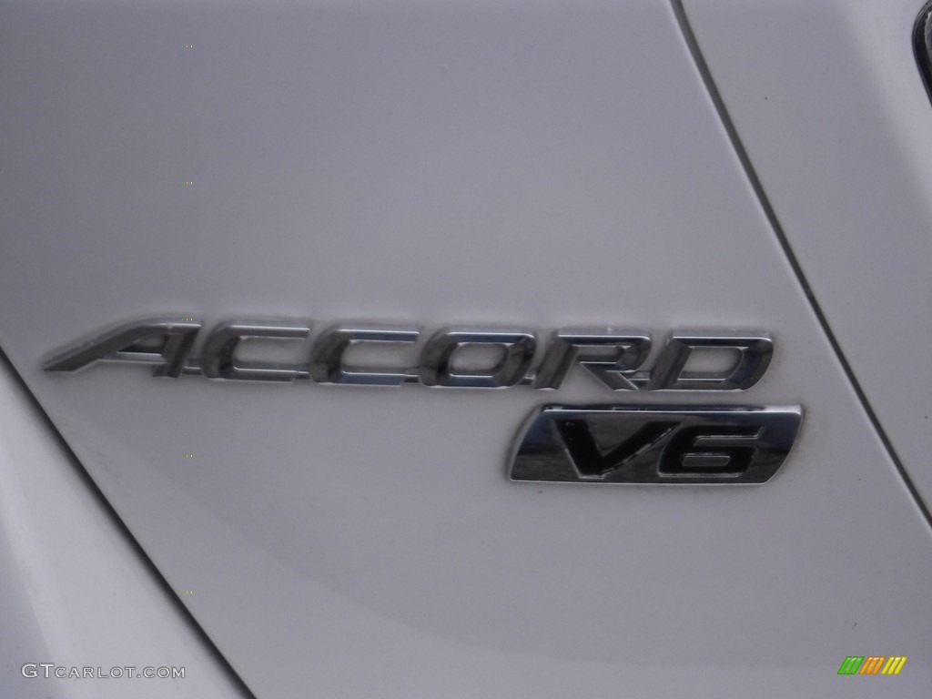 2006 Accord LX V6 Sedan - Taffeta White / Ivory photo #9